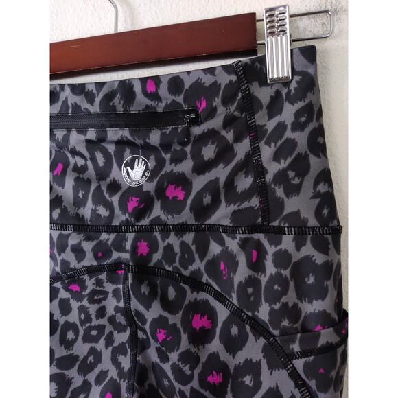 3/$20 Body Glove Gray Black Pink Animal Cheetah Leopard Print Leggings Size S - Picture 7 of 9
